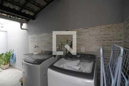 Casa de condomínio à venda com 560m², 4 quartos e 2 vagasÁrea de Serviço