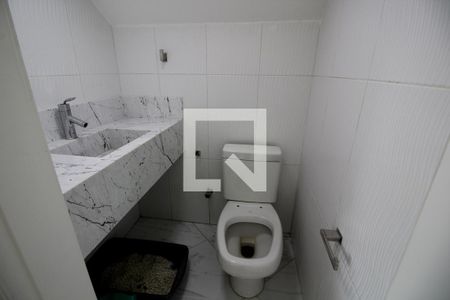 Casa de condomínio à venda com 560m², 4 quartos e 2 vagasLavabo 1