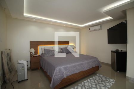 Casa de condomínio à venda com 560m², 4 quartos e 2 vagasSuíte 3