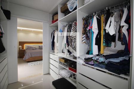 Casa de condomínio à venda com 560m², 4 quartos e 2 vagasCloset da Suíte 3