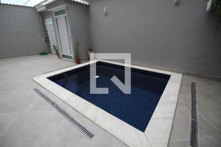 Casa de condomínio à venda com 560m², 4 quartos e 2 vagasPiscina