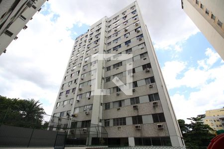 Apartamento à venda com 59m², 2 quartos e 1 vagaFachada