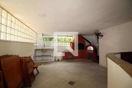 Apartamento à venda com 59m², 2 quartos e 1 vagaChurrasqueira