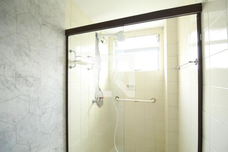 Apartamento para alugar com 69m², 2 quartos e 1 vagaBanheiro