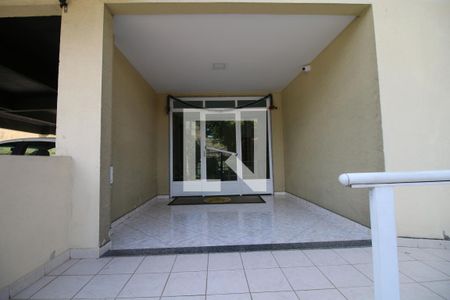 Apartamento para alugar com 51m², 2 quartos e sem vagaFachada e portaria