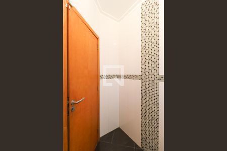 Casa de condomínio à venda com 529m², 4 quartos e 6 vagas Casa de condomínio à venda com 529m², 4 quartos e 6 vagasLavabo