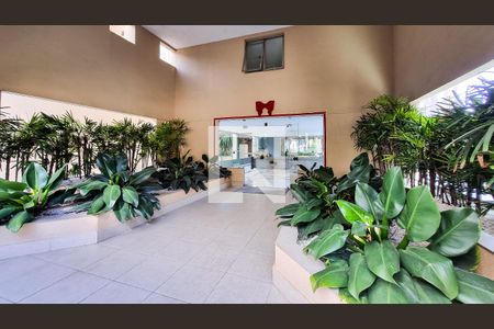 Apartamento à venda com 100m², 3 quartos e 2 vagas Apartamento à venda com 100m², 3 quartos e 2 vagasHall social