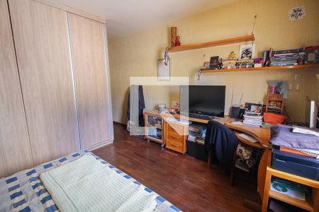 Casa à venda com 135m², 4 quartos e 2 vagas Casa à venda com 135m², 4 quartos e 2 vagasSuíte