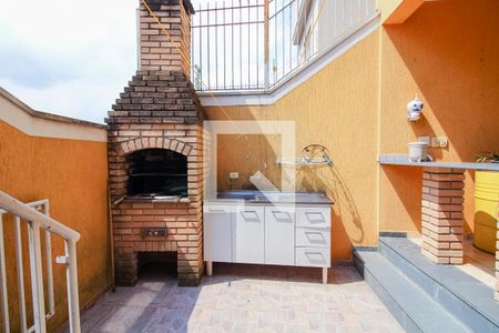 Casa à venda com 135m², 4 quartos e 2 vagas Casa à venda com 135m², 4 quartos e 2 vagasChurrasqueira