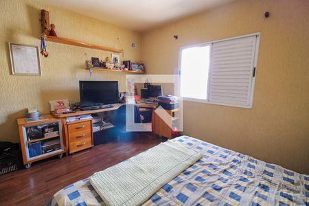 Casa à venda com 135m², 4 quartos e 2 vagas Casa à venda com 135m², 4 quartos e 2 vagasSuíte