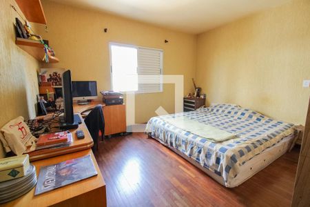 Casa à venda com 135m², 4 quartos e 2 vagas Casa à venda com 135m², 4 quartos e 2 vagasSuíte