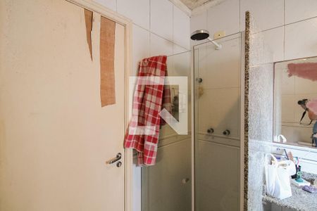 Casa à venda com 135m², 4 quartos e 2 vagas Casa à venda com 135m², 4 quartos e 2 vagasBanheiro da Suíte