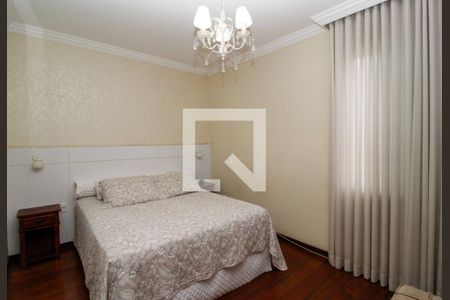 Apartamento à venda com 260m², 4 quartos e 3 vagasQuarto 3