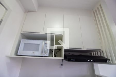 Studio para alugar com 28m², 1 quarto e sem vagaCozinha - Armários