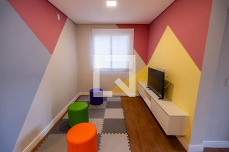 Apartamento para alugar com 37m², 2 quartos e sem vagaÁrea comum - Brinquedoteca