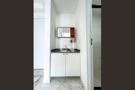 Apartamento para alugar com 37m², 2 quartos e sem vagaBanheiro
