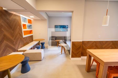 Apartamento para alugar com 37m², 2 quartos e sem vagaÁrea comum - Salão de festas