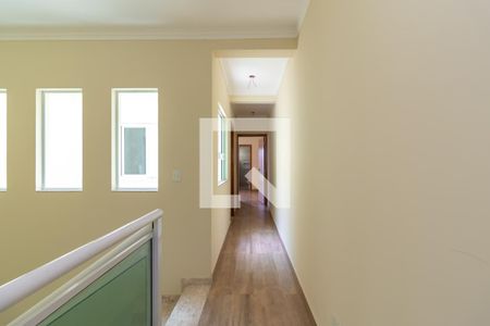 Casa à venda com 125m², 3 quartos e 2 vagasCorredor dos Quartos