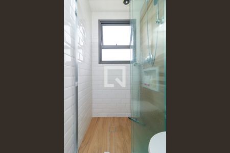 Apartamento à venda com 71m², 3 quartos e 1 vagaSuíte - Banheiro