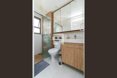 Apartamento à venda com 71m², 3 quartos e 1 vagaSuíte - Banheiro