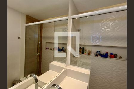 Apartamento à venda com 114m², 3 quartos e 1 vagaBanheiro social