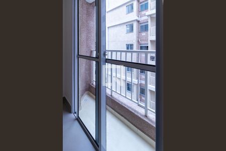 Sacada da Sala de apartamento para alugar com 2 quartos, 37m² em Água Branca, São Paulo