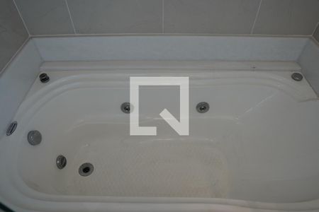 Apartamento à venda com 532m², 6 quartos e 5 vagasBanheiro da Suite 4 