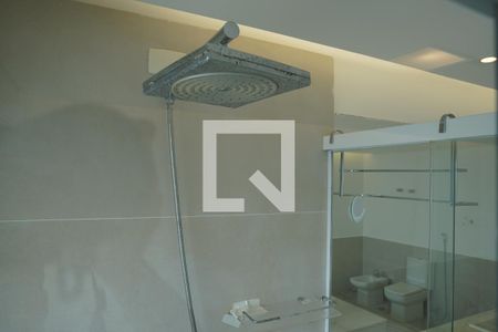 Apartamento à venda com 532m², 6 quartos e 5 vagasBanheiro da Suite 2 