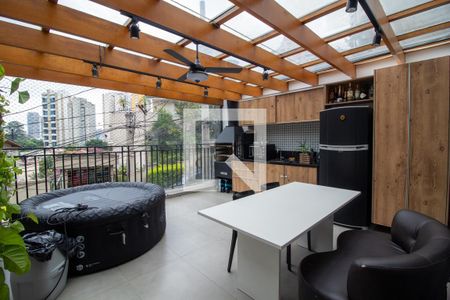 Casa à venda com 200m², 3 quartos e 2 vagasQuintal