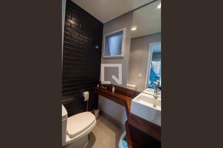 Casa à venda com 200m², 3 quartos e 2 vagasLavabo