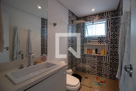 Casa à venda com 200m², 3 quartos e 2 vagasBanheiro da Suíte