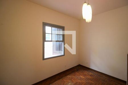 Quarto 2 de casa à venda com 2 quartos, 120m² em Cerqueira César, São Paulo