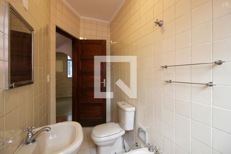 Casa à venda com 120m², 2 quartos e sem vagaBanheiro