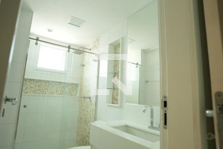 Apartamento para alugar com 146m², 5 quartos e 3 vagasBanheiro da Suíte 1
