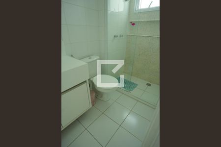 Banheiro da Suíte 4 de apartamento para alugar com 5 quartos, 146m² em Jaguaribe, Salvador