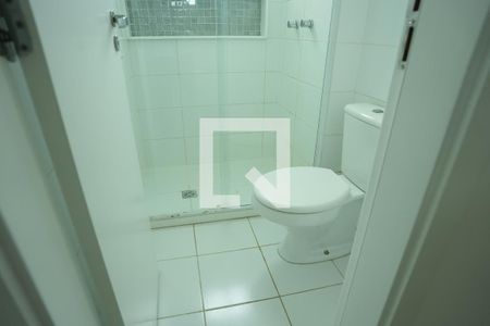 Apartamento para alugar com 146m², 5 quartos e 3 vagasBanheiro da Suíte 2 e 3