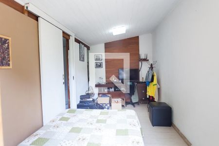 Casa de condomínio à venda com 450m², 4 quartos e 2 vagasquarto de hospedes