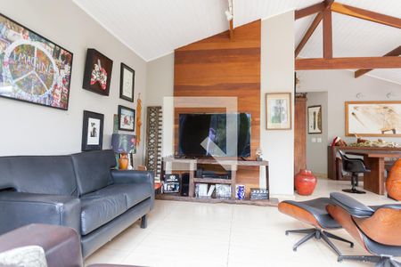 sala tv de casa de condomínio à venda com 4 quartos, 450m² em Vila Aparecida, Nova Lima