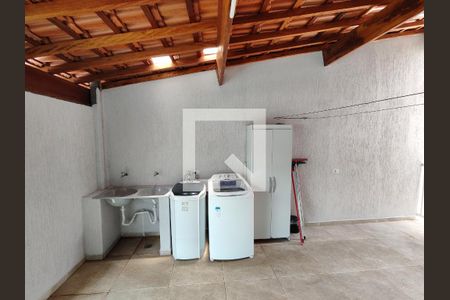 Casa para alugar com 130m², 2 quartos e 2 vagasÁrea de Serviço