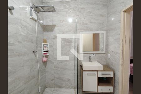 Casa para alugar com 130m², 2 quartos e 2 vagasBanheiro da Suíte