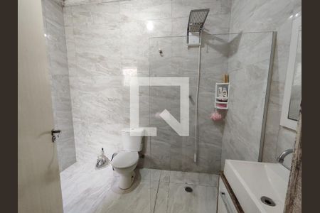 Casa para alugar com 130m², 2 quartos e 2 vagasBanheiro da Suíte