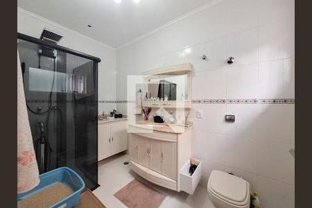 Banheiro Quarto 1 de casa à venda com 4 quartos, 226m² em Jardim Franca, São Paulo