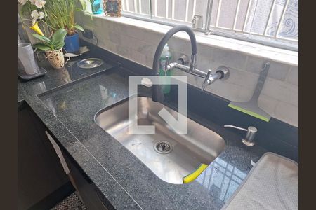 Casa à venda com 226m², 4 quartos e 4 vagasCozinha