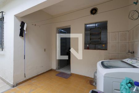 Casa para alugar com 160m², 3 quartos e 2 vagasÁrea de serviço