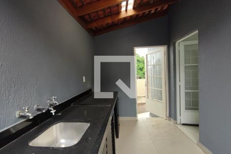 Casa para alugar com 160m², 3 quartos e 4 vagasÁrea de Serviço