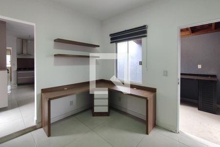 Casa para alugar com 160m², 3 quartos e 4 vagasEscritório