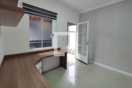 Casa para alugar com 160m², 3 quartos e 4 vagasEscritório