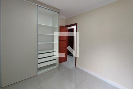 Casa para alugar com 160m², 3 quartos e 4 vagasQuarto 2