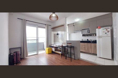 Sala de apartamento à venda com 2 quartos, 49m² em Vila Metalúrgica, Santo André