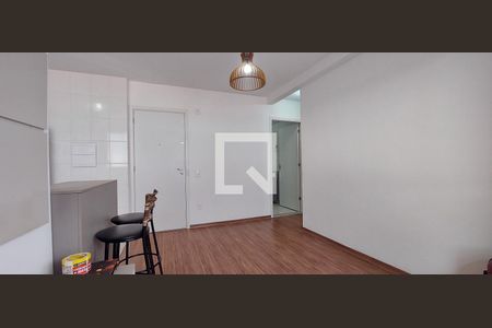 Sala de apartamento à venda com 2 quartos, 49m² em Vila Metalúrgica, Santo André